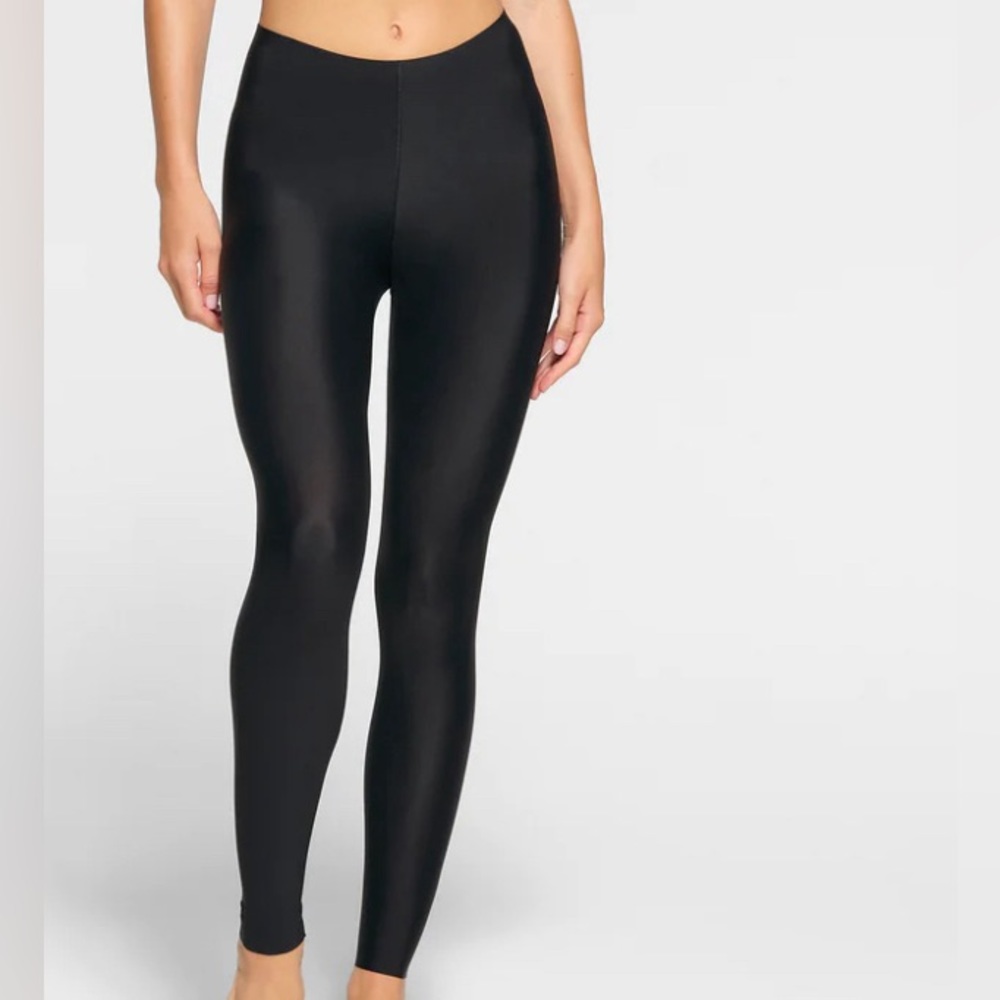 Skims Sheer Base Legging Small NWT